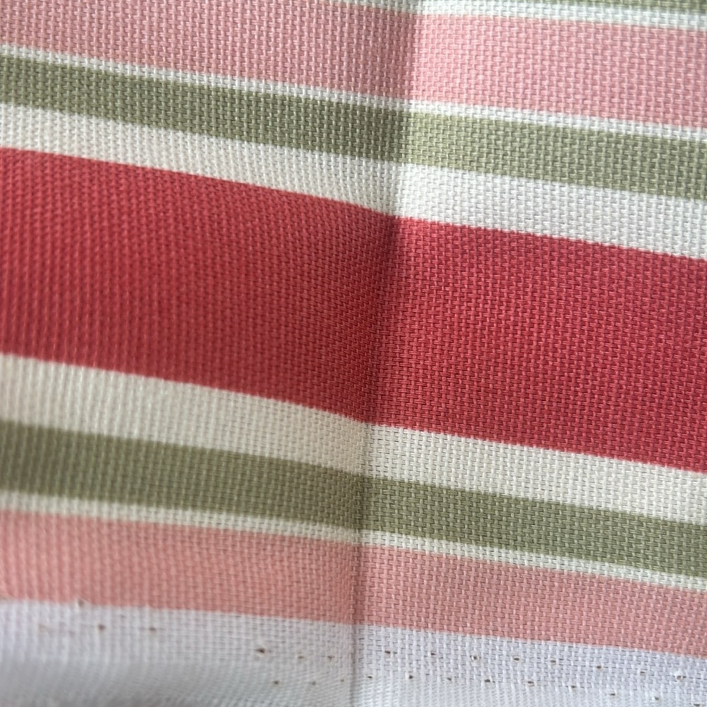 FREEEEE*** Gorgeous WAVERLY fabric. CLASSIC stripes - Picture 5 of 5